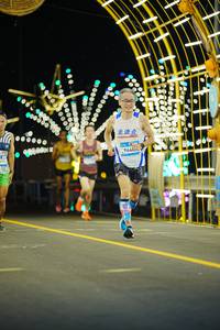 BIB: 000000, 98000, 964
                            <button type="button" onclick="openModal(22810248)" class="btn btn-primary btn-sm float-right btn-popup" data-toggle="modal" data-target=".modal-high-quality">
                        <i class="fas fa-shopping-cart"></i> Add to Cart
                    </button>
                                            <button type="button" onclick="isThisMe(22810248, true)" class="btn btn-success btn-sm float-right btn-popup btn-isme hidden" data-toggle="tooltip" data-placement="bottom" title="นี่คือรูปของคุณใช่ไหม คลิกที่นี่เพื่อเอาเข้าอัลบั้ม">
                        <i class="fas fa-plus"></i> Add to album
                    </button>
                    <button type="button" onclick="isThisMe(22810248, false)" class="btn btn-warning btn-sm float-right btn-popup btn-isnotme hidden">
                        <i class="fas fa-ban"></i> Remove from album
                    </button>